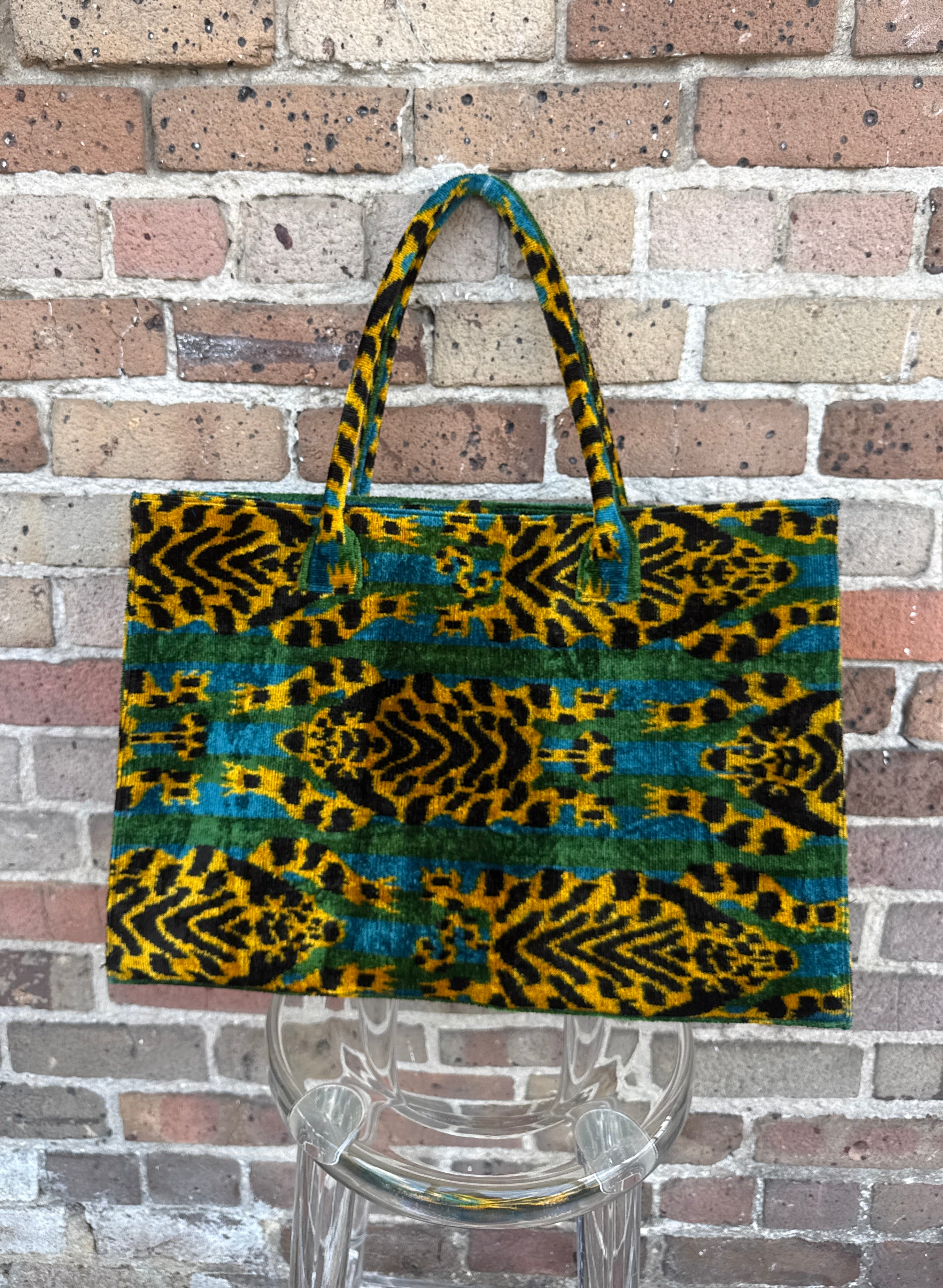 Silk Road Traveler Carry On Green and Blue Tiger