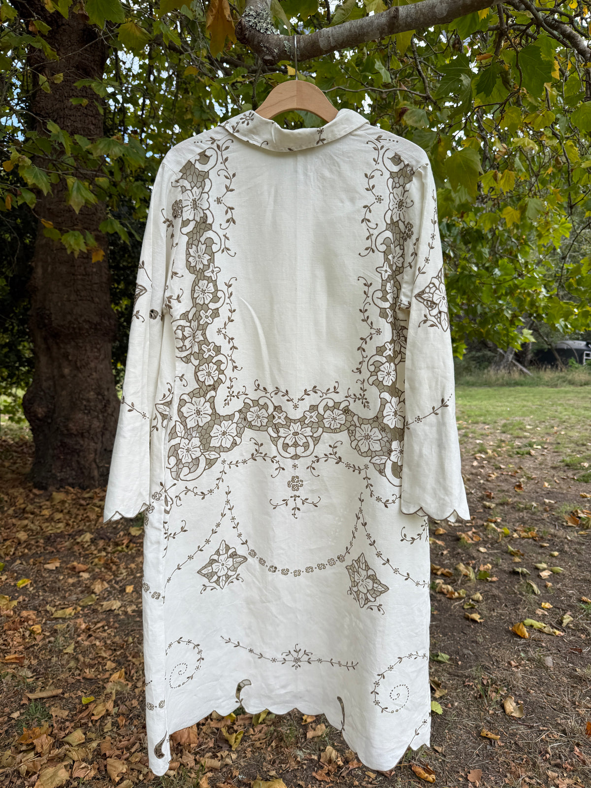 Vintage Cutwork Linen Duster