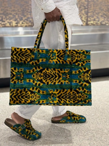 Silk Road Traveler Carry On Green and Blue Tiger Motif